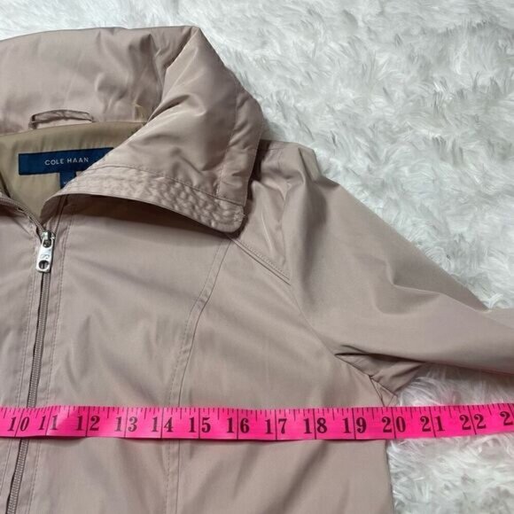 Cole Haan Pink Coat Trench Jacket Rain Womens Size M Pockets Cinch Waist - Picture 4 of 6